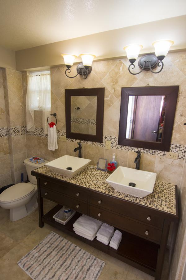 Caribbean Shores Bed & Breakfast Dangriga Zewnętrze zdjęcie