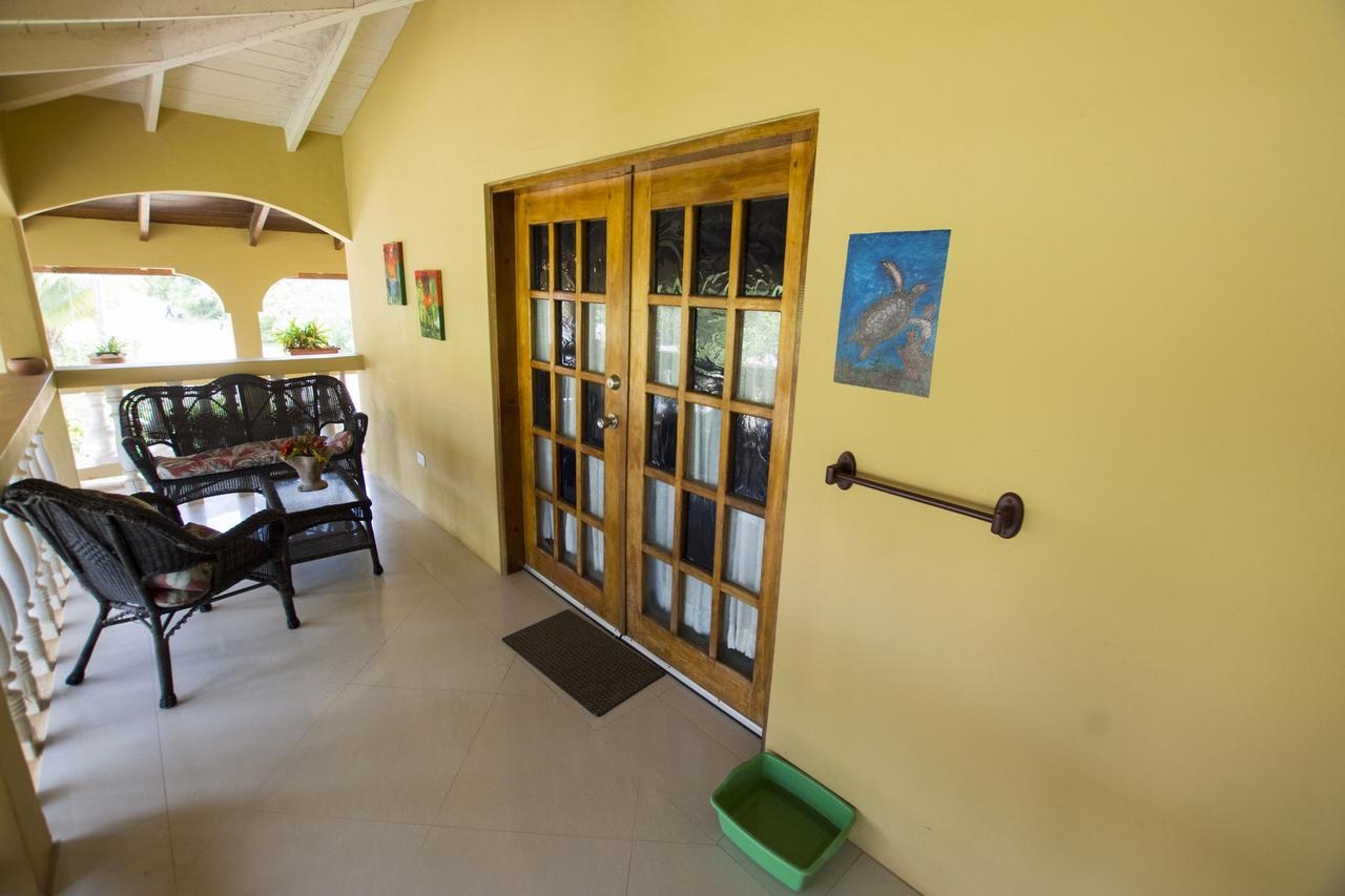 Caribbean Shores Bed & Breakfast Dangriga Zewnętrze zdjęcie
