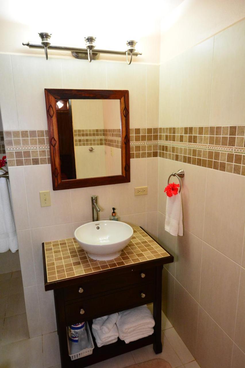 Caribbean Shores Bed & Breakfast Dangriga Zewnętrze zdjęcie