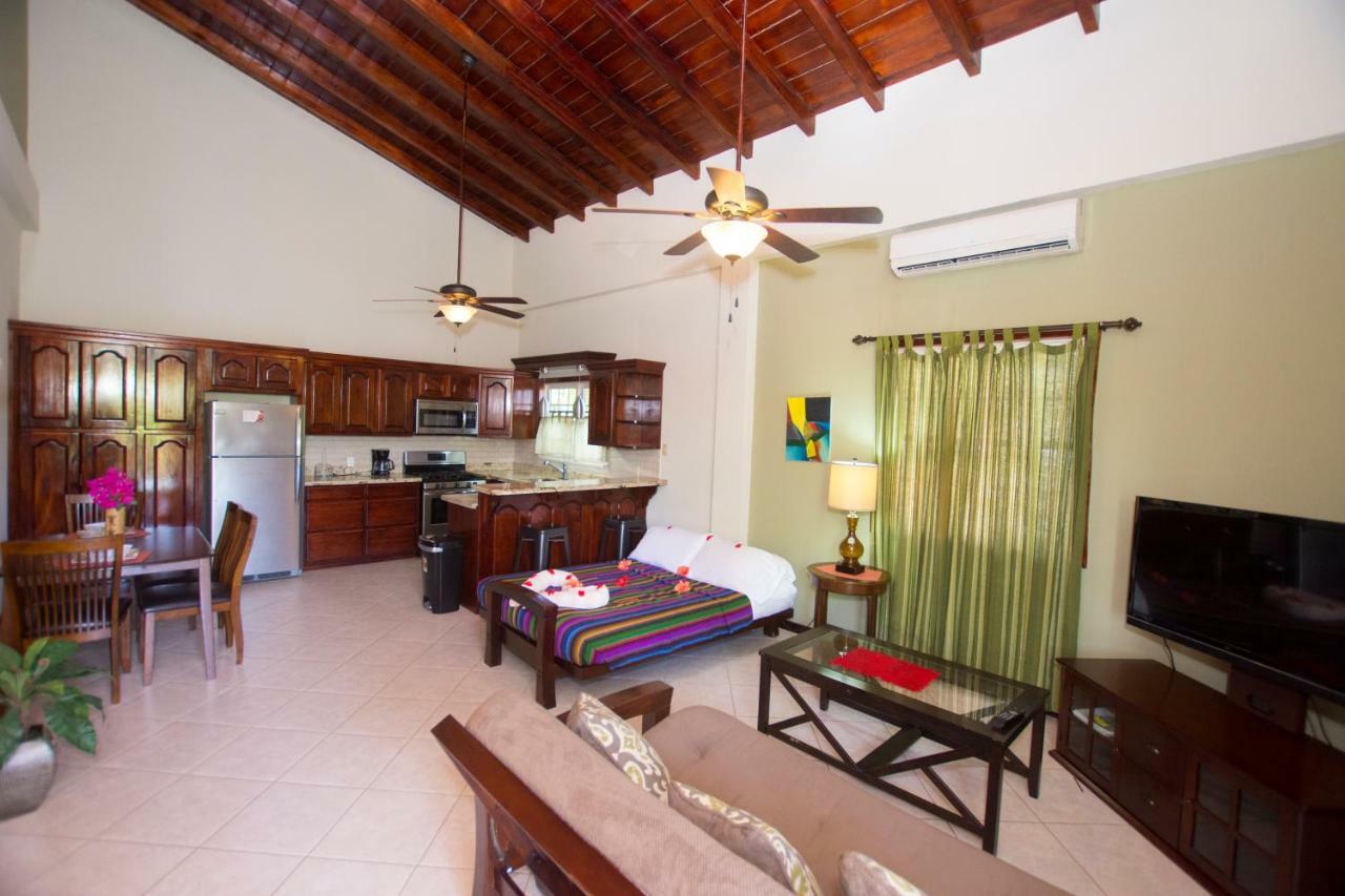 Caribbean Shores Bed & Breakfast Dangriga Zewnętrze zdjęcie